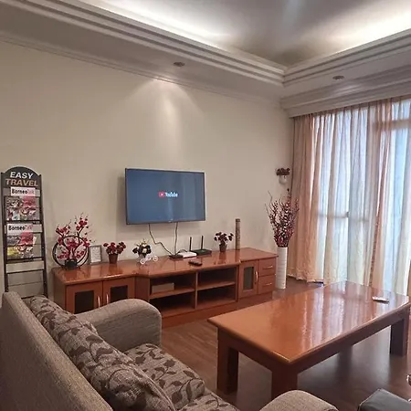 Riverbank Suites Unit 405 Kuching Exterior photo