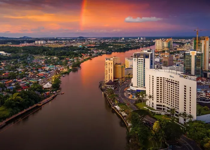 Riverbank Suites Unit 405
