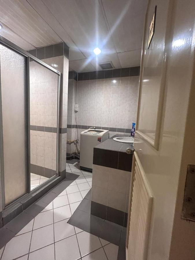 Riverbank Unit 405