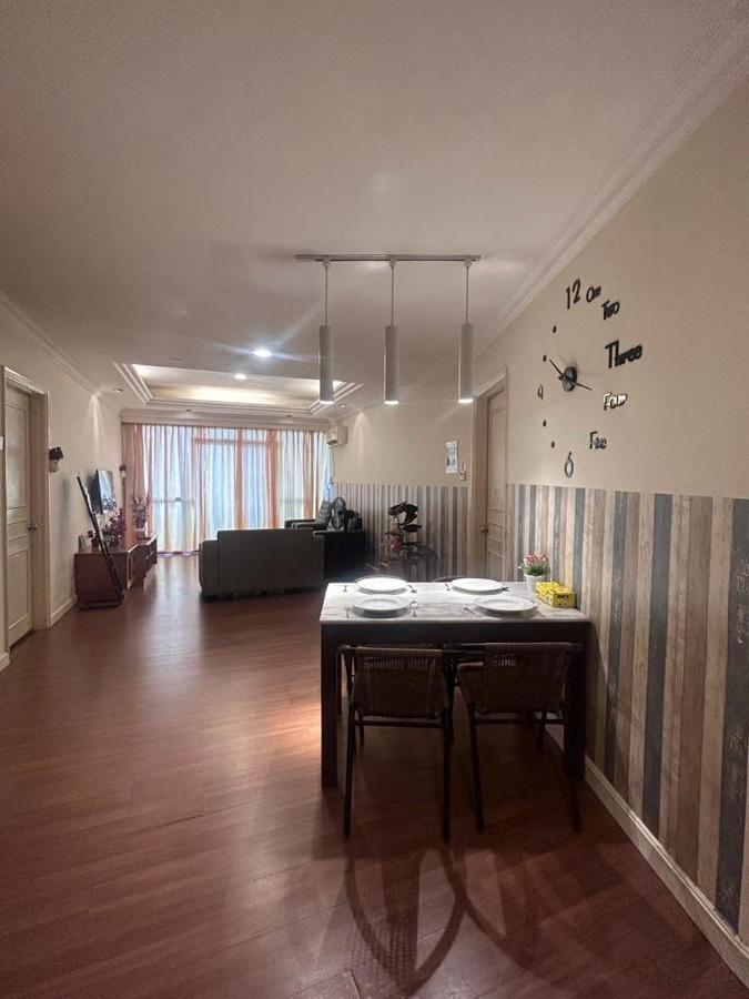 Riverbank Unit 405