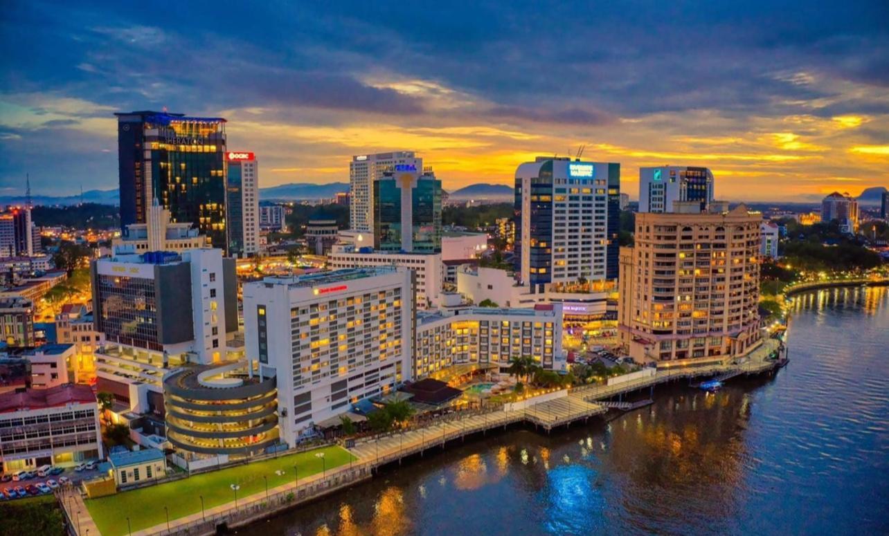 Riverbank Unit 405 Kuching